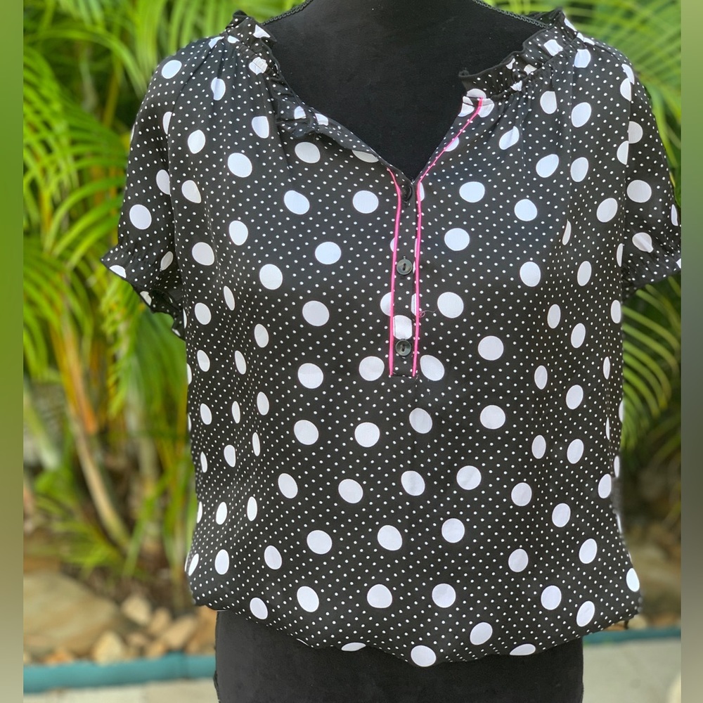 ‼️‼️$5 ‼️‼️ CLEARANCE SALE Blouse